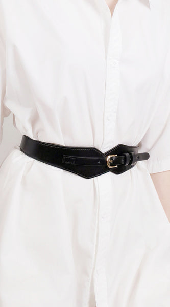 02dc71899b6c4570baf899f36ff28fb4-Max