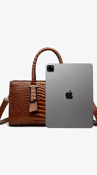 09d6096f3f714325af0e6661b35ddb01-Max