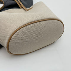 0d569159de154107998f8ac305606094-Max