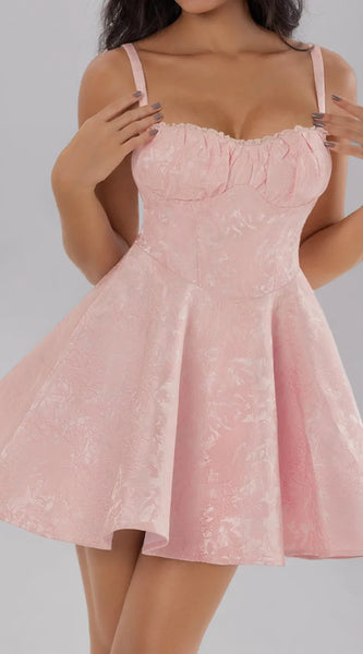 131d6fe5-2c64-45c7-a96e-756f3539abc0-Max