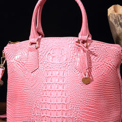 1d20854267f640d19551210f13be18c7-Max