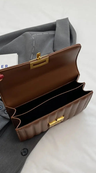 28e39e5ade0a4be8b0a963fbba532beb-Max