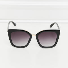 29ef4fb1edc3438fae6e8e5aff8411be-Max