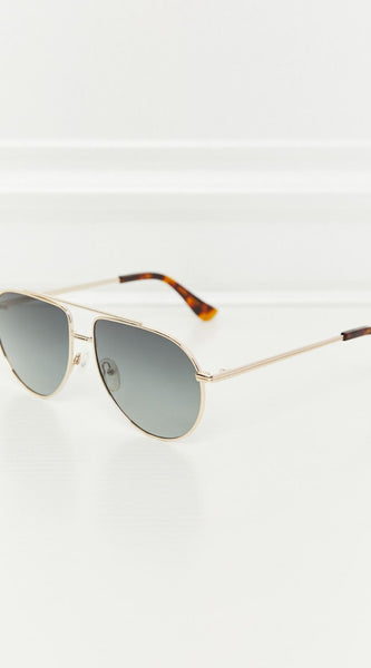 376cb90f80b3453b975bbd20e0fa388e-Max