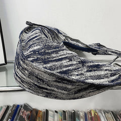 4dc1fe8ea2404a1cac6a0d08e3e31528-Max