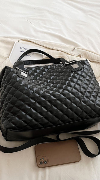 5201bf8a3758431f9379df5672202b05-Max