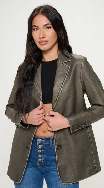 66ceaf57-6aa8-48d1-8339-3084a630dce9-Max