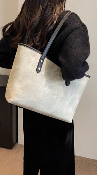 8c661b3f9e4948e19c0538456999ff47-Max