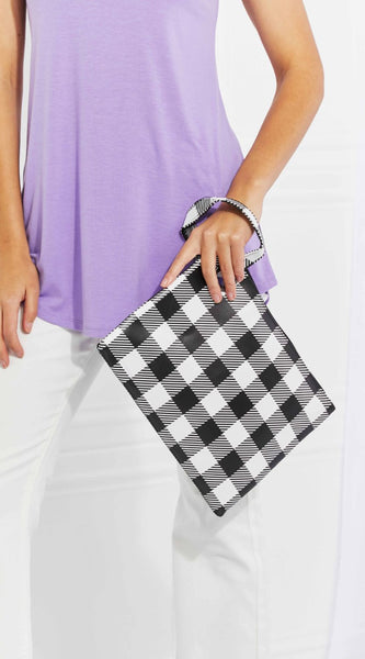 96696f580ccb434791ed58db0b2bbff8-Max