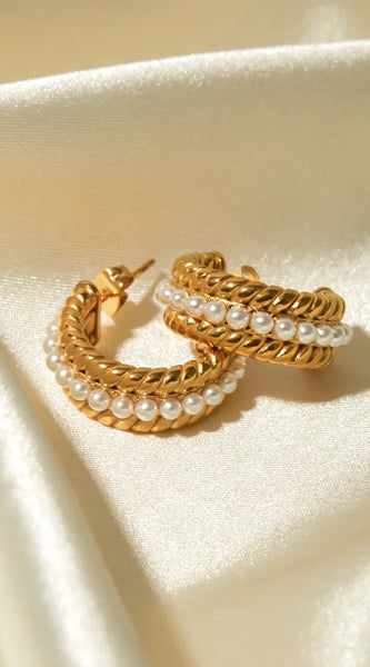 a1a723a4-41b0-43cb-be74-02117d551878-Max