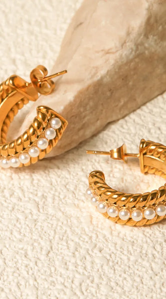 ac663fbf-bd60-4f9d-a7aa-1b95b9e2e34c-Max