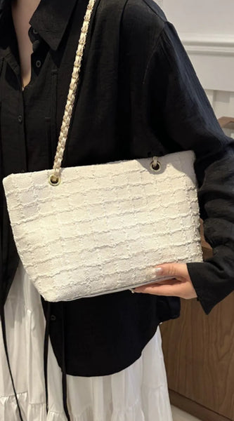 b7ec66e0-8ee4-4c01-ab13-a7cfb2b93e07-Max