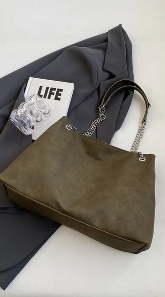 ba4ac5824d7f456e8bdb99be6a37f1f5-Max