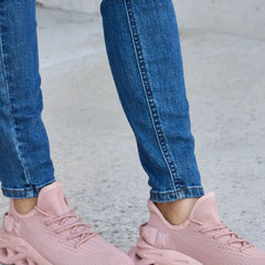 c02c168a-2c62-402a-b4ef-4fdd8c2789b1-Max