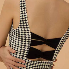 ce0bc904-4a5f-4c4c-a760-3be3570d17e2-Max