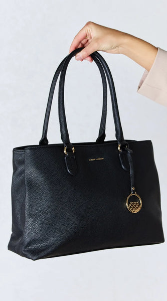 d65d1720-b96b-4cda-8eca-8635d53c7dca-Max