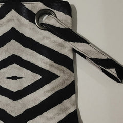 dd25851ff2cd4c3ab3e5ccc9513aca9d-Max