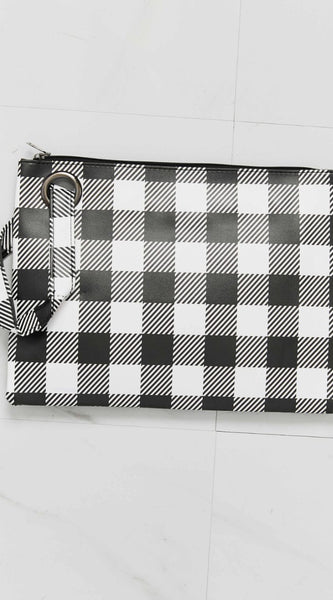 f38c468258294fa38e8b5449f8c28dbc-Max