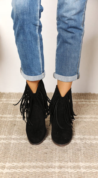 Legend Women's Fringe Cowboy Western Ankle Boots