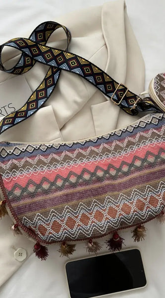 02e99142d67a4811af05515c7d5ac9e6-Max