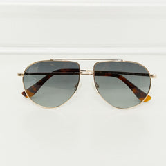 089879cf0e2640e893803c7cb4ce109f-Max