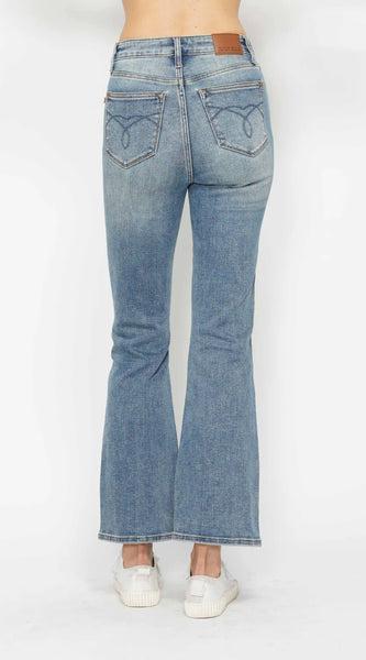 0a5bdb17-a72a-4377-883e-ab73d544d921-Max