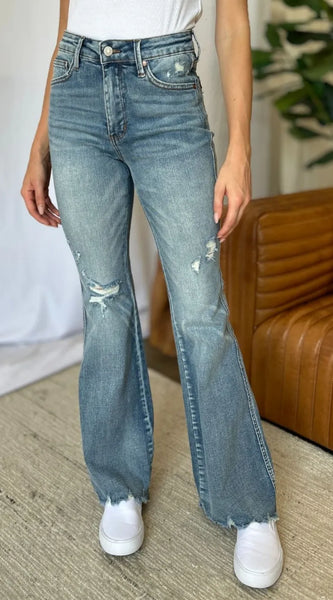 0fc0d7dd-21d1-48d6-afeb-ee311dec1a80-Max