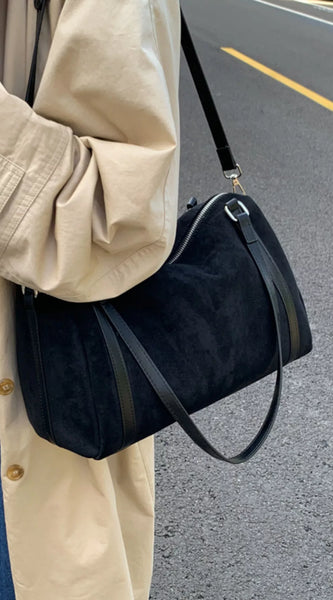 133b3666e0e748b1b2409aa88b155b58-Max-Origin