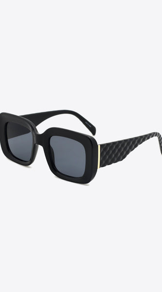 1d833460b07f48e78d985408d0497d1d-Max