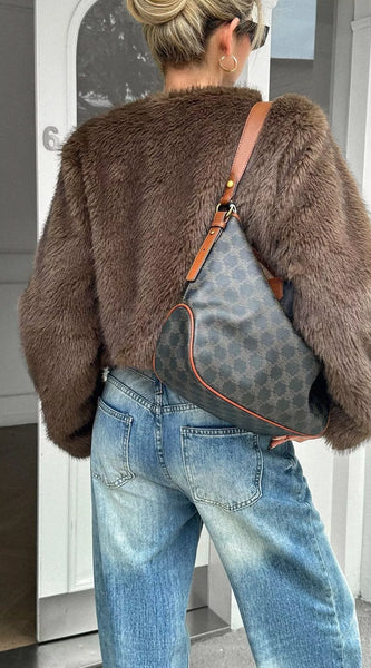 1db53a9c0bc941e080a0cfeac4b2898a-Max-Origin