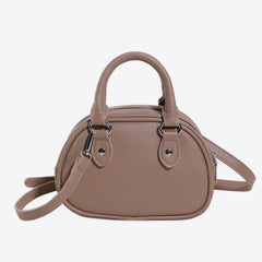 21ee513f0f53404e978296920770e3ed-Max