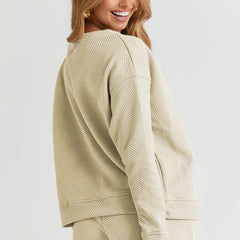 24d15d8331c0443e86dfe2a08e458524-Max