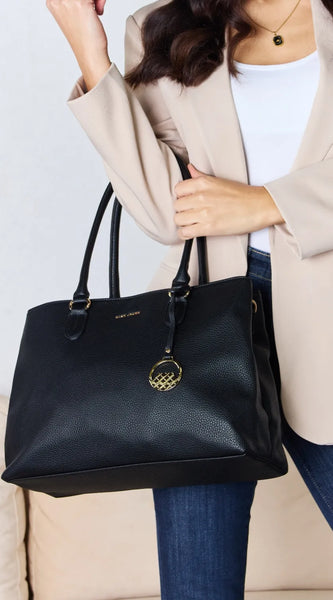 2686dc0d-64a0-40e2-a1c6-f459d880b4b0-Max