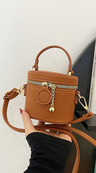 2980536566e8475a8a7f7e5438c5851c-Max