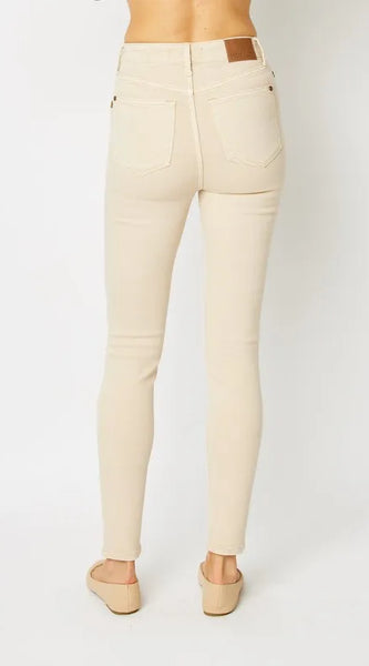 2deade2f-b41b-4678-8ef1-cbe1914dcc75-Max