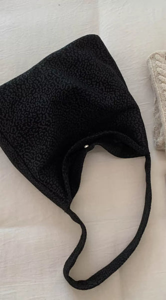 302e90e31a8c402f9e86c1b180cb9fea-Max-Origin