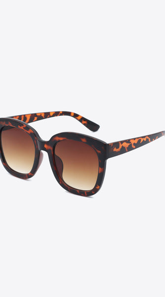 30fefd82895d433c869f81c2ecae403f-Max