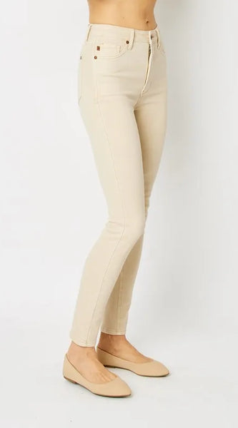 3cd0182d-223f-4092-ba9a-471e1523ddec-Max