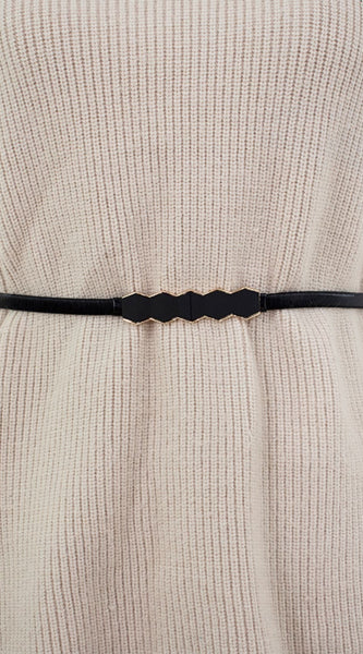 4215a5157e3447b7917d46983a580d8d-Max