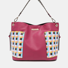 42a7e9ff04e847829fb99e9ce682ea66-Max