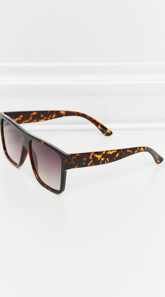 44bc3802807646a990461e69508bdaa7-Max