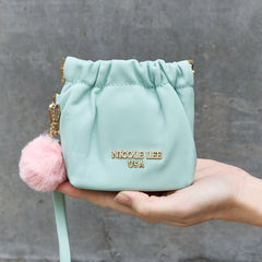 4c4c761e2cc342a6be34c87a4757cde1-Max