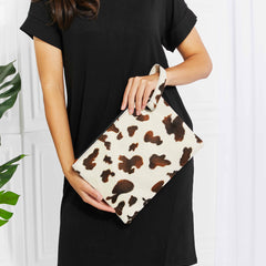 56b6d11df0844e2db11b134d6f509431-Max