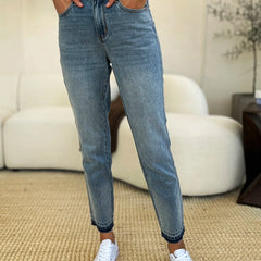 5dea2263-f5db-40a1-b9d3-0914f7974788-Max