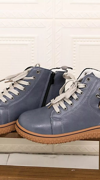 66a8ac4b9cfb4f0c9cea74230996ddb6-Max-Origin