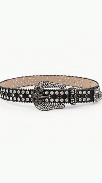 7168f1af-2a26-4550-b71c-2404a776e535-Max