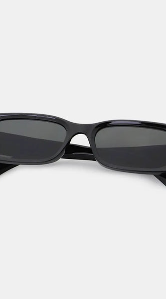 74ec9ae9-c36b-4419-8364-7f37f4f36ec0-Max