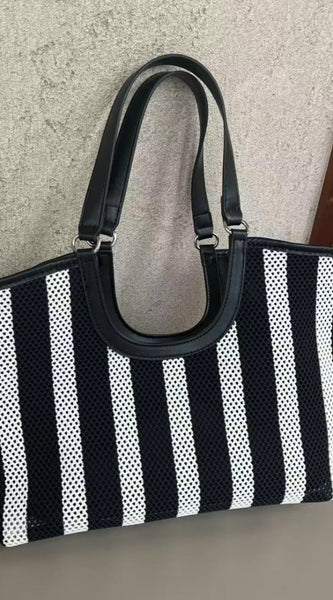 765c1367d7054fafb2b1be638af2d39b-Max-Origin