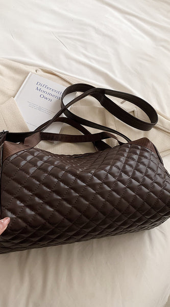 7b668e7a3f0840eea3d5a825c52d0bba-Max