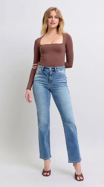 7bde0dcd-3e93-4ce9-bbaa-c8cfa6b2a9a6-Max